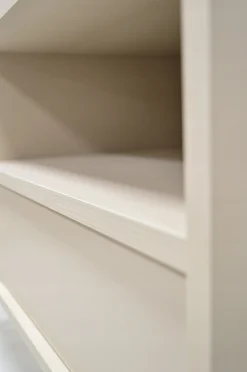 BEŻOWA KOMODA 83 cm AVILA METALOWE ZŁOTE Nogi Uchwyty 2D2S