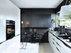 Capital - 38th Elysee Avenue