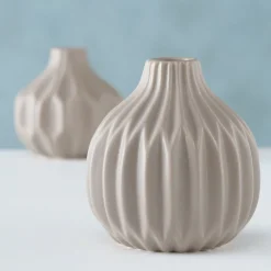 Ceramiczny wazon z tłoczonym wzorem ESKO, Ø 11 cm