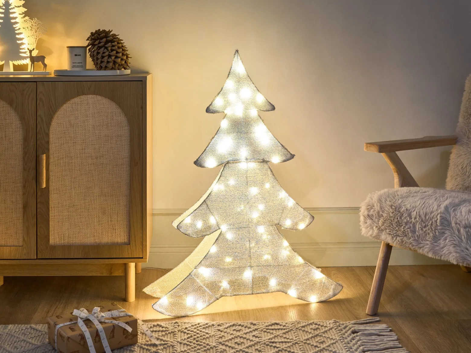 Dekoracja ogrodowa LED choinka świąteczna 95 cm bożonarodzeniowa biała