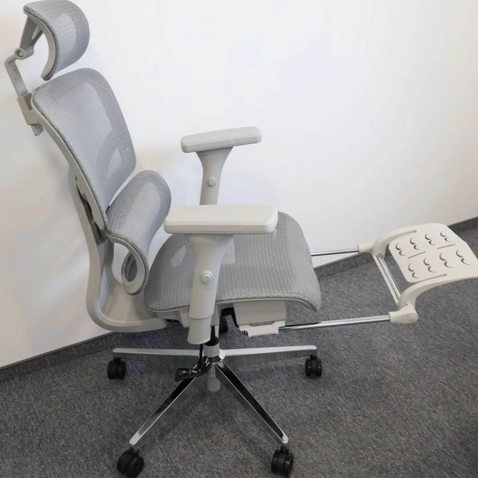 Ergonomiczny fotel biurowy regulowane krzesło z siatki - Szare