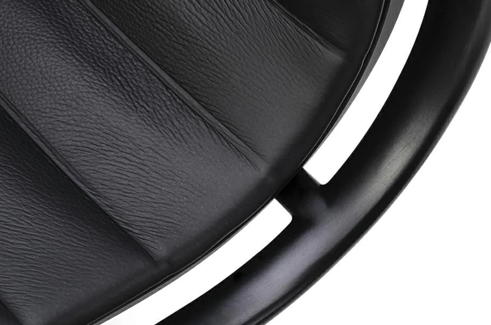 Fotel biurowy BODY PRESTIGE PLUS czarny - skóra naturalna
