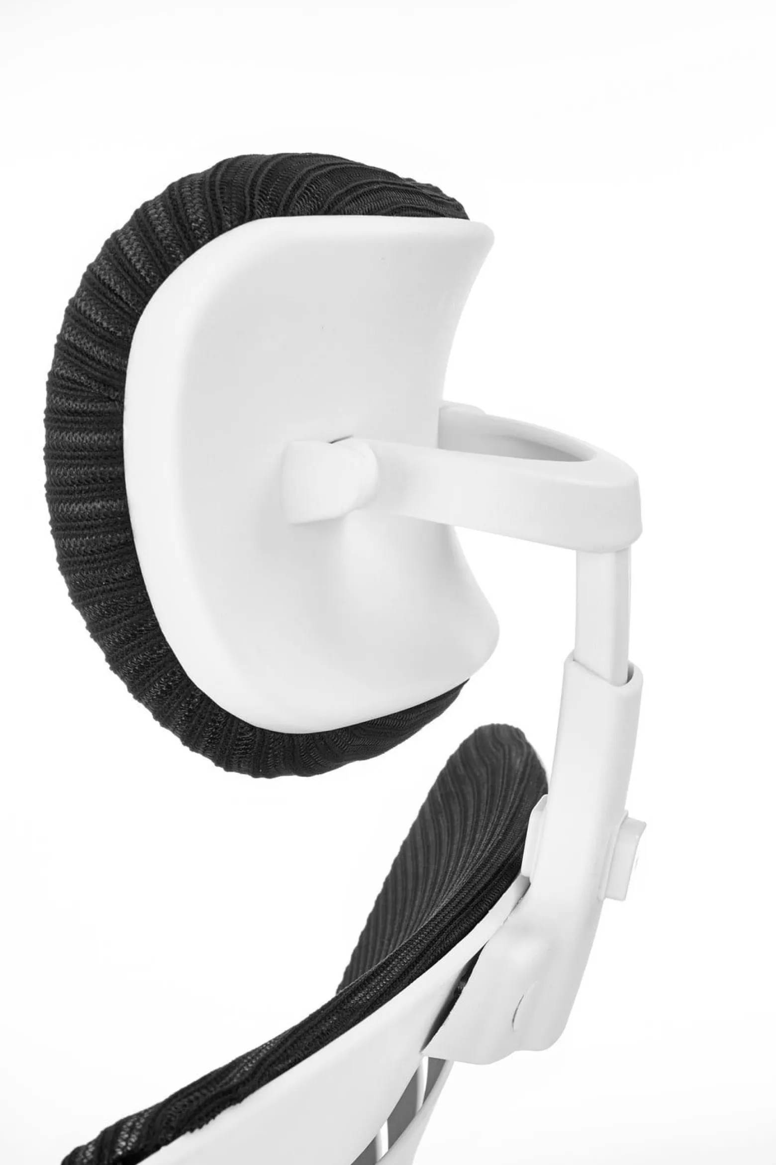 Fotel biurowy SOCKET czarny/biały