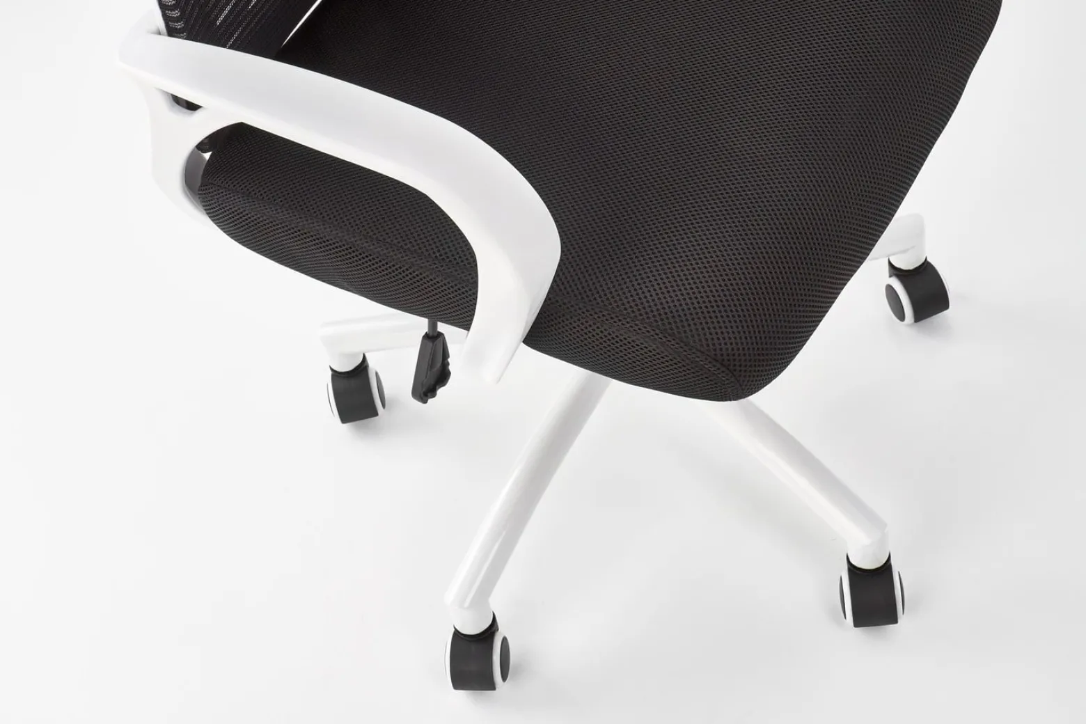 Fotel biurowy SOCKET czarny/biały
