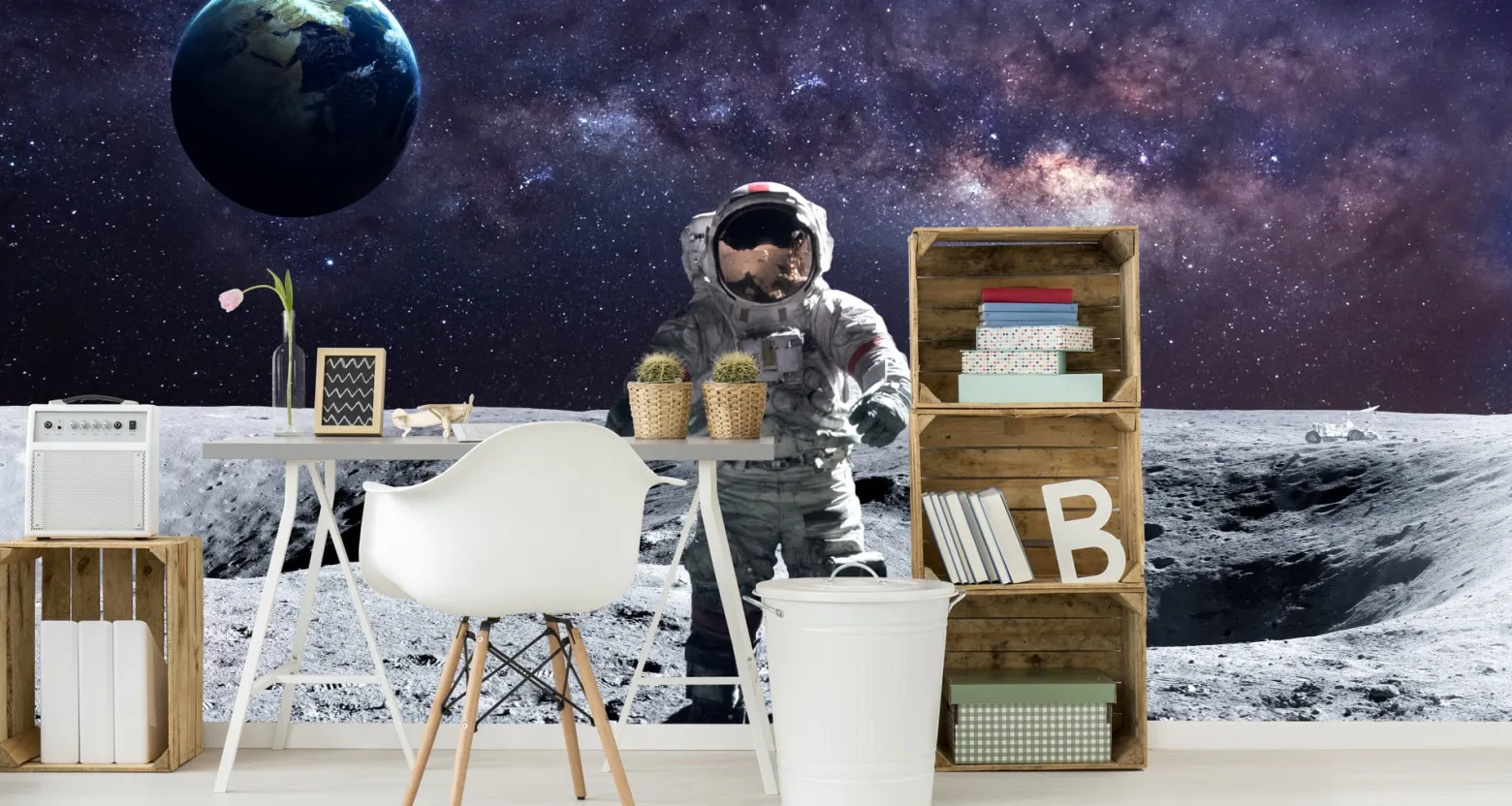 Fototapeta Astronauta na księżycu 90x60cm