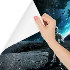 Fototapeta Młodzieżowa Astronauta na Księżycu 90x60cm