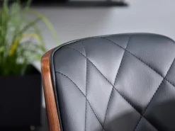 Hoker 28 Orzech-Czarny Skóra-Ekologiczna, Podstawa Czarny