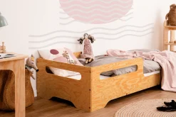 Łóżko pojedyncze drewniane TILA 3 Lakier - SMARTWOOD®