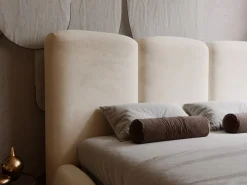 Łóżko tapicerowane BUBBLE 160x200 beżowe z pojemnikiem