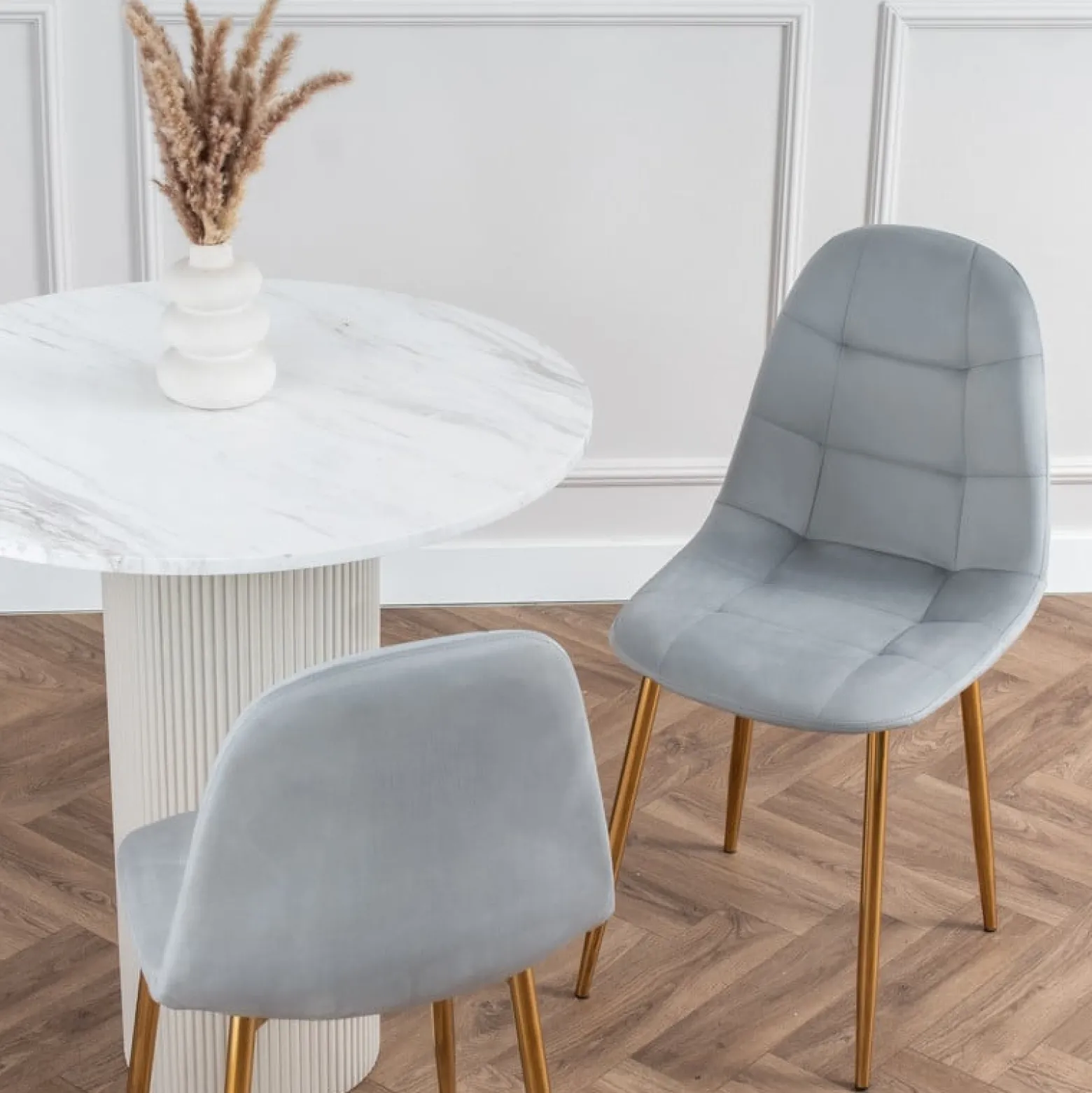 Krzesło tapicerowane welurowe do salonu jadalni glamour pikowane złote
