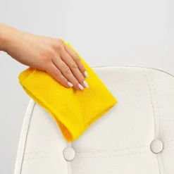 Krzesło tapicerowane welurowe do salonu jadalni guziki beżowe