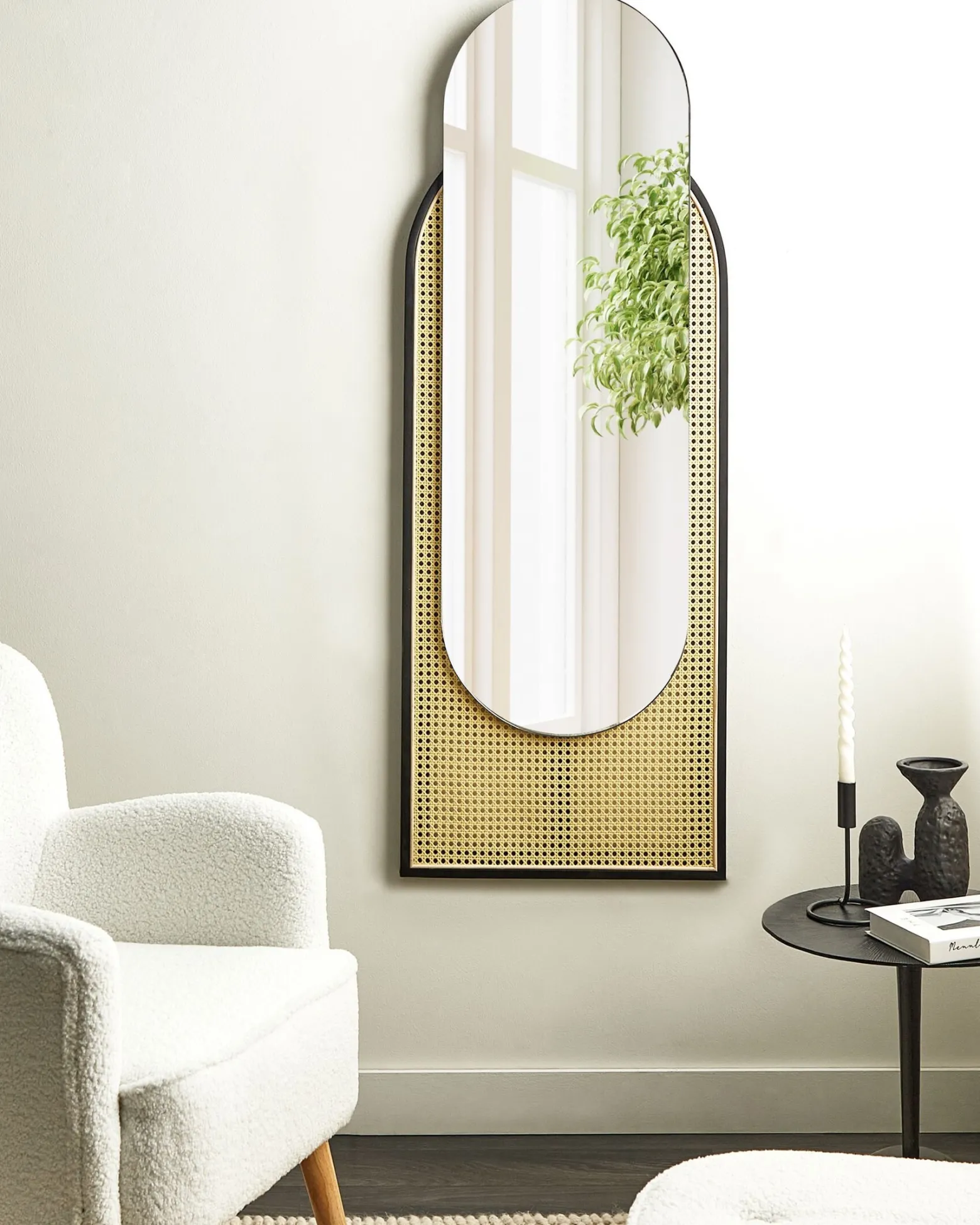 Ozdobne lustro ścienne rattanowe 53 x 143 cm jasne