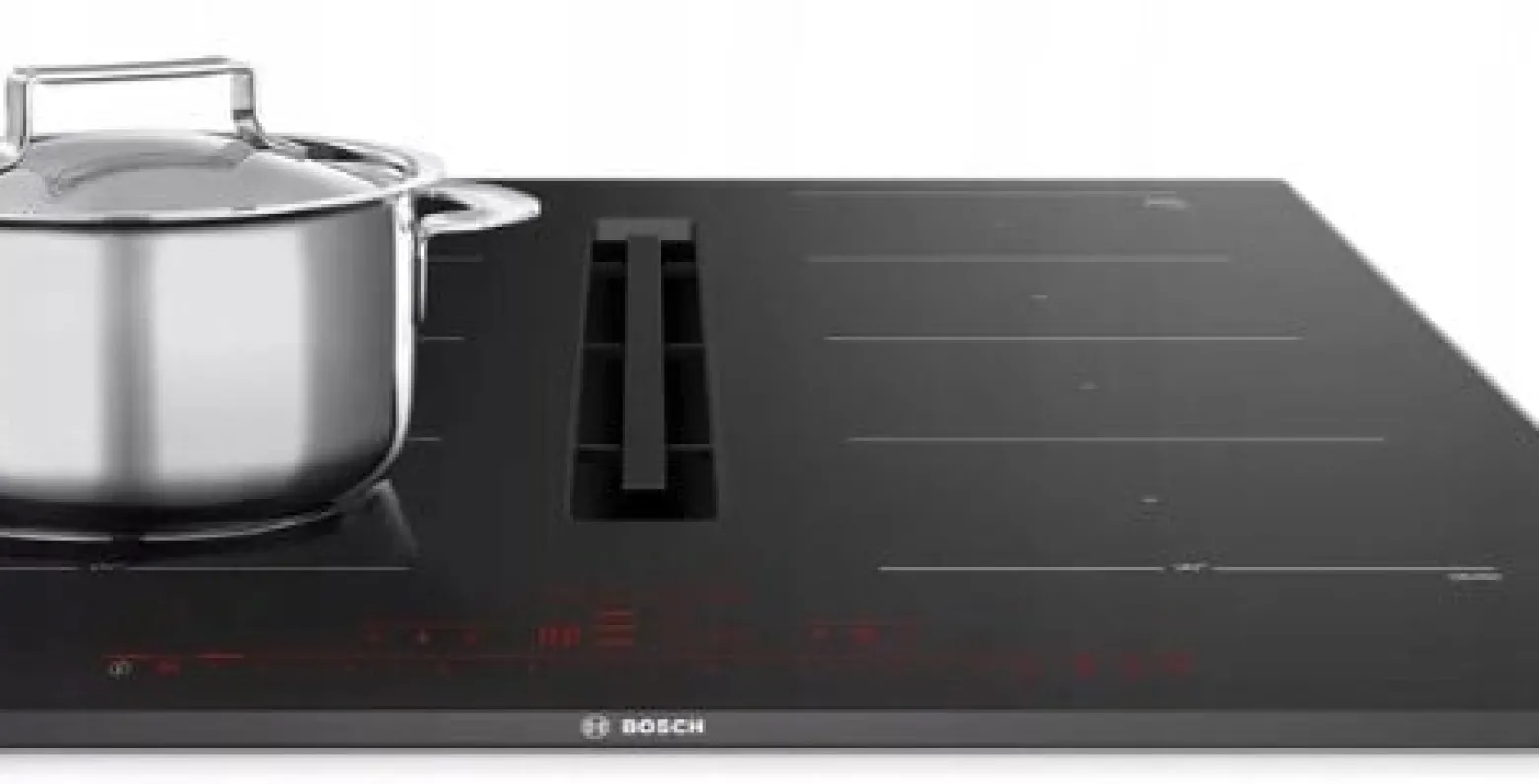 Płyta indukcyjna zintegrowana z wyciągiem Bosch Serie 4 PVS811B16E Booster