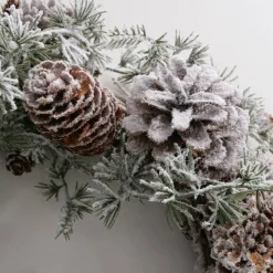 Ręcznie wykonany wieniec z szyszkami TANNENZAPF, Ø32 cm