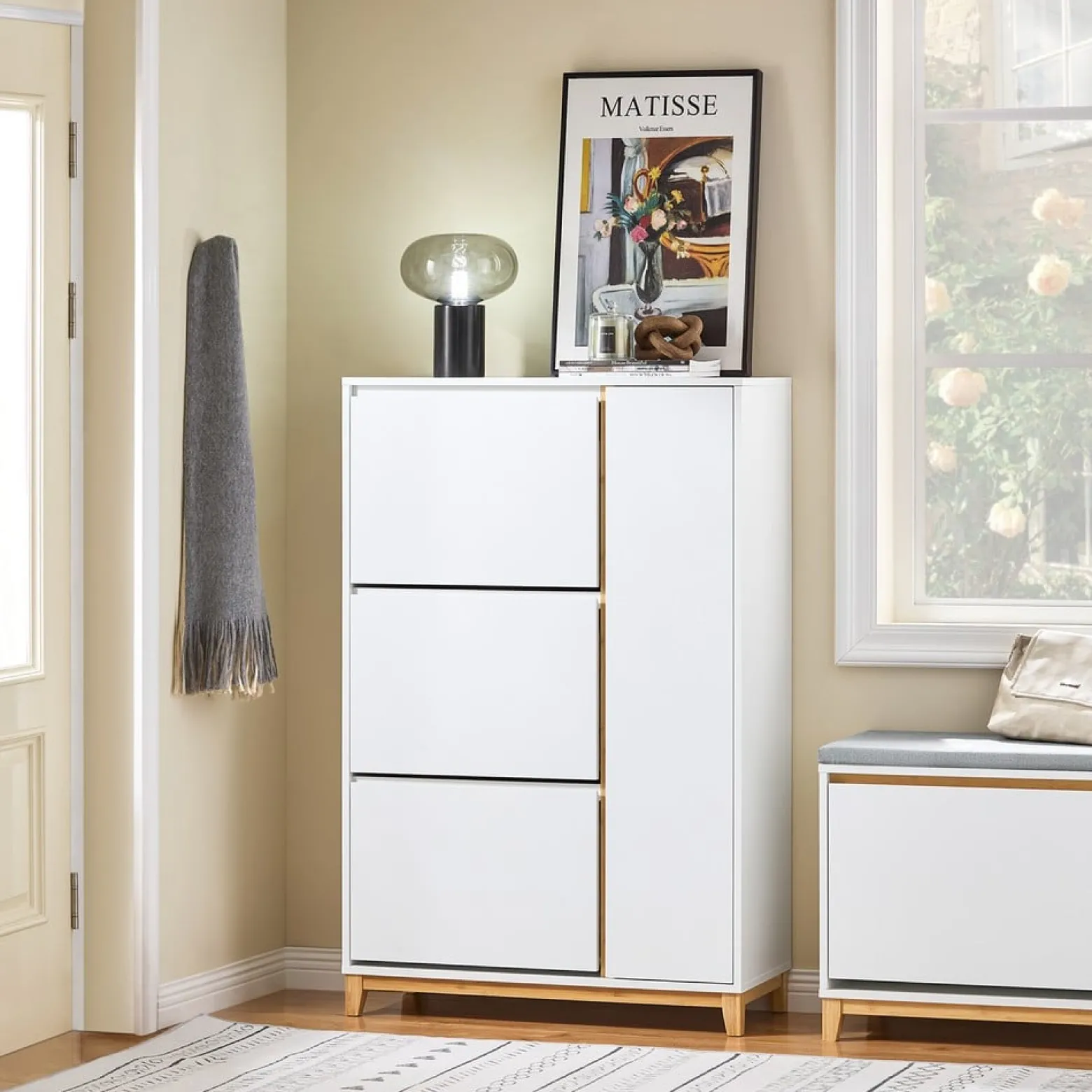 SoBuy Szafka na buty z trzema drzwiczkami 80x34x122.1cm FSR189-NW