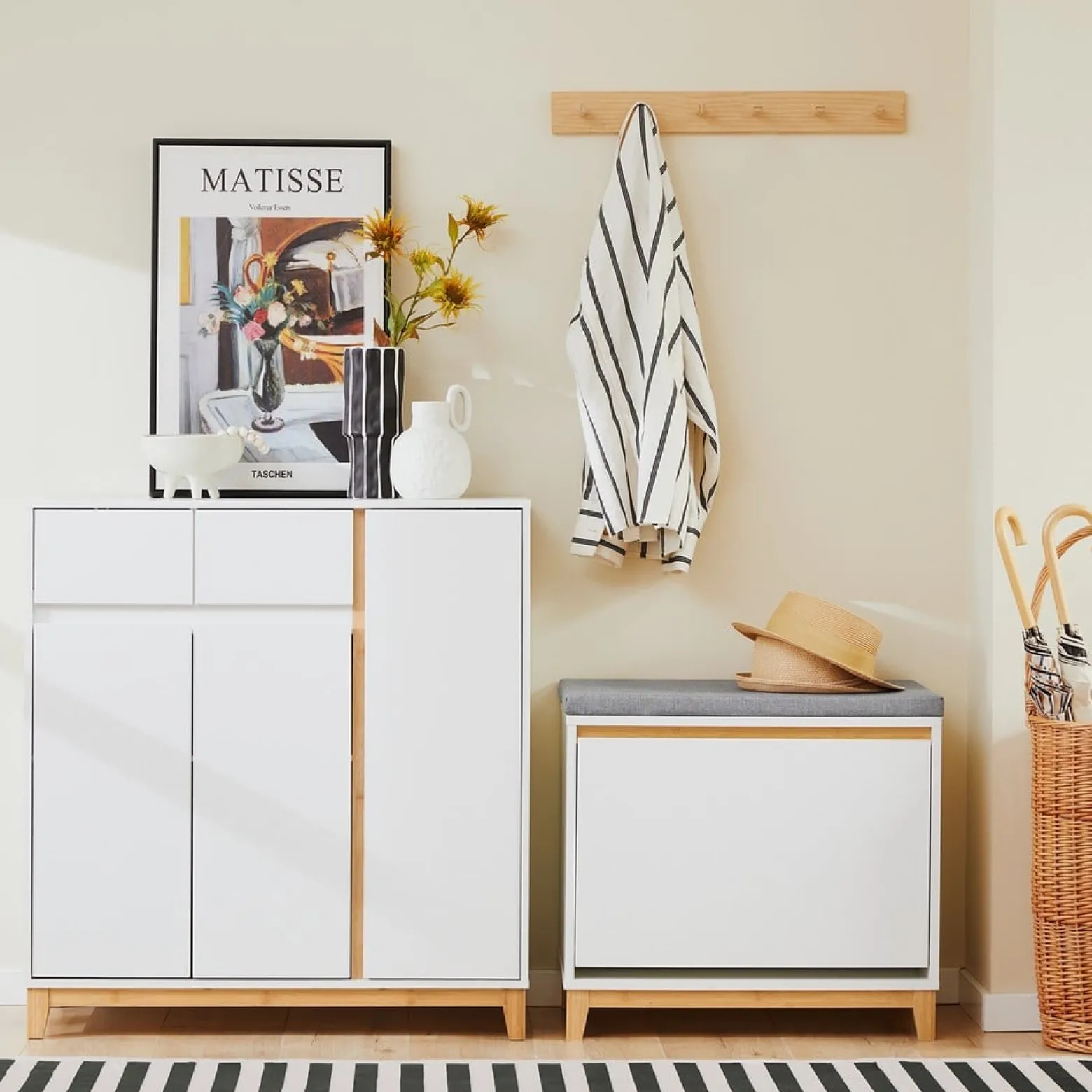 SoBuy Ławka na buty z 1 drzwiczkami 60x34x55cm Nowoczesny FSR191-NW