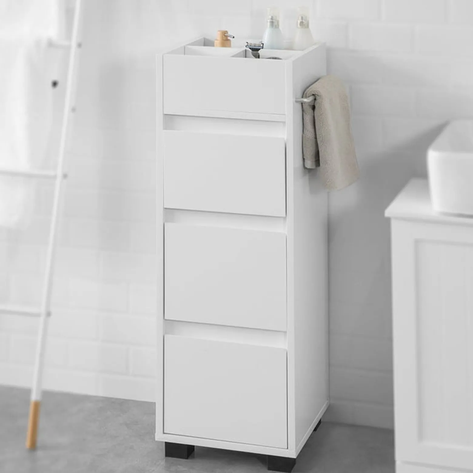 SoBuy Niska szafka łazienkowa z trzema szufladami Biały 33x30x90cm BZR29-W