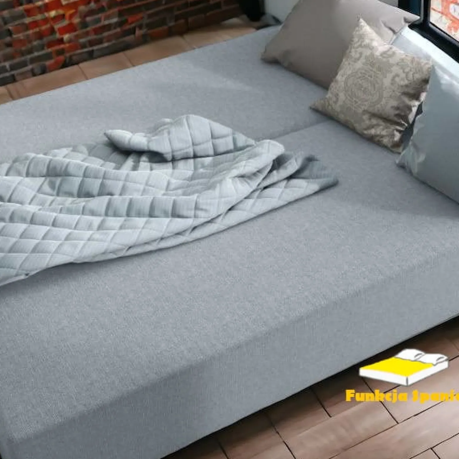 Sofa Rozkładana Kanapa z Funkcją Spania i Pojemnikiem do Salonu Look Różowa