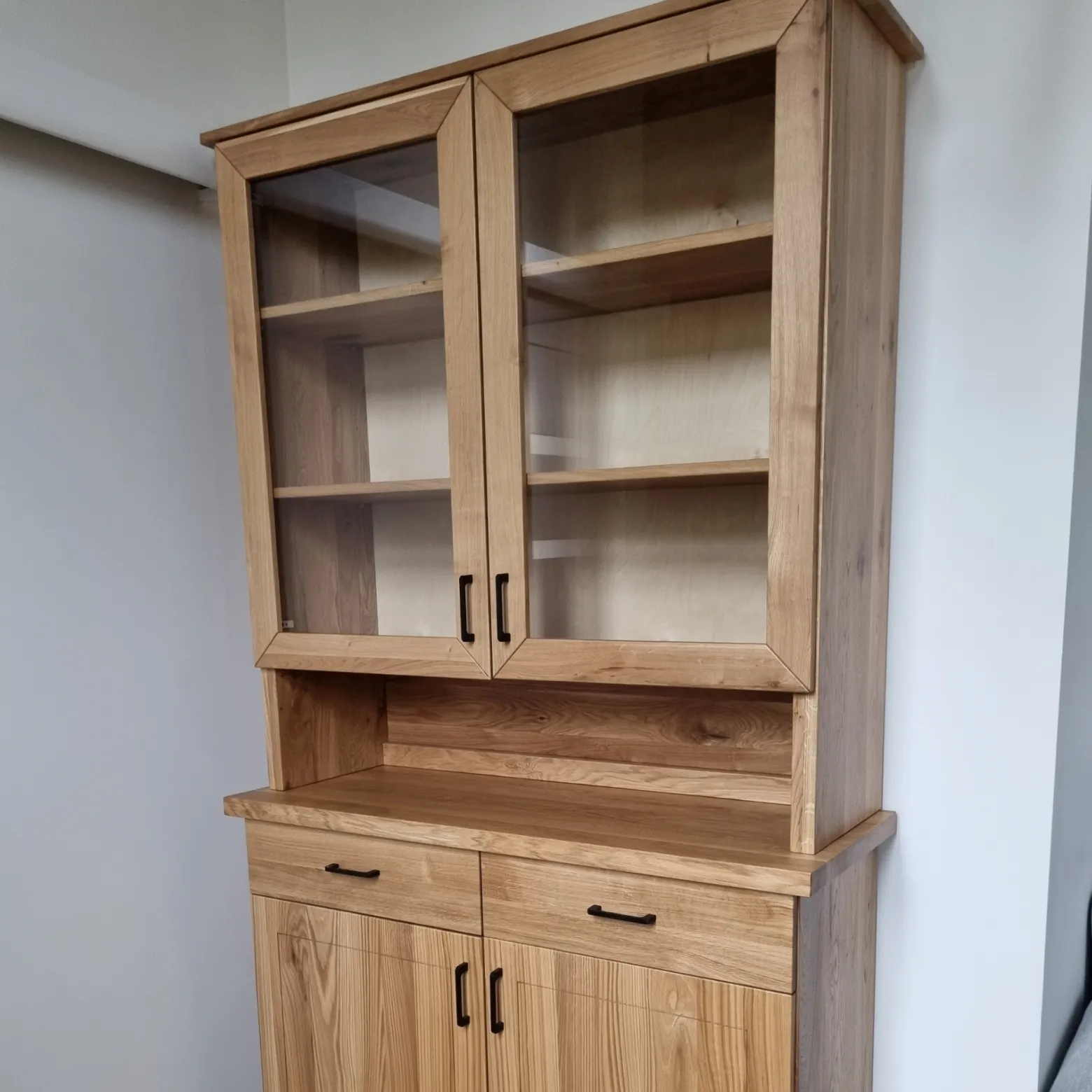 Stylowy kredens drewniany do salonu jadalni MONTE
