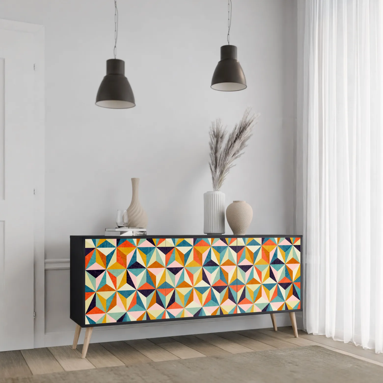 TESSELATE TREASURES Komoda 3 drzwi Czarna-Bukowa skośna