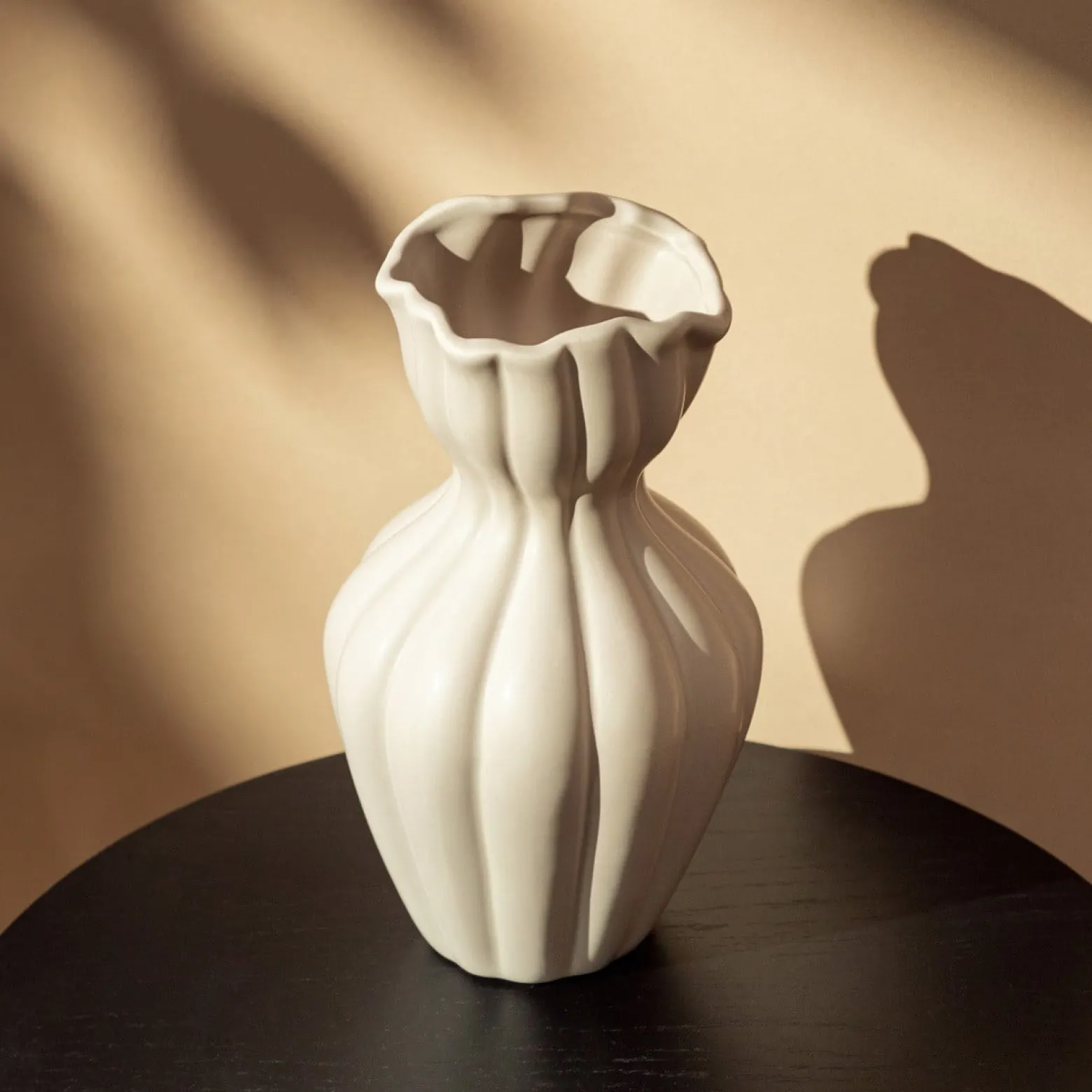 Wazon FILLY ceramiczny z nieregularną górą 14x25,5 cm HOMLA