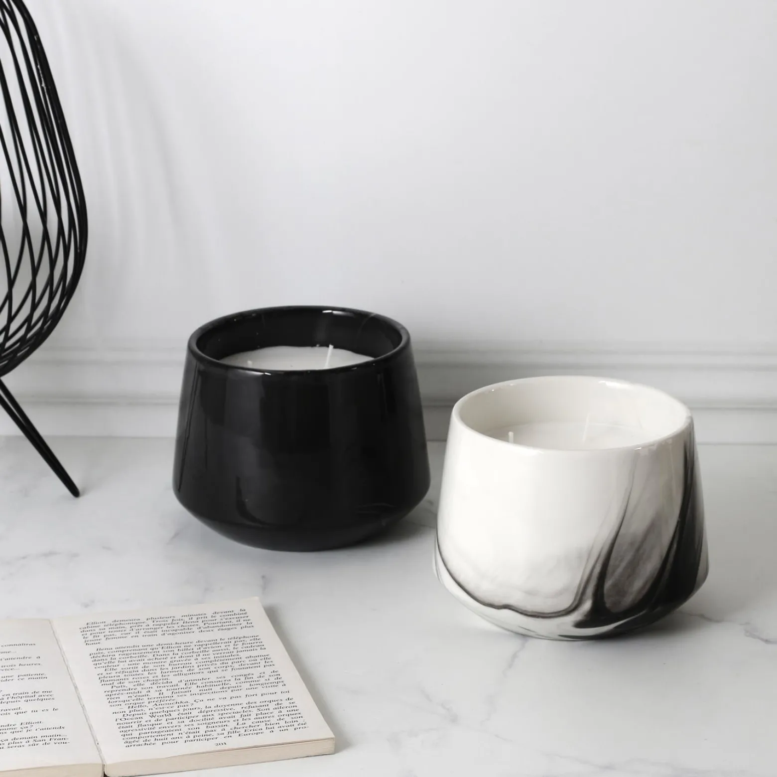 Świeca zapachowa Marble L czarna
