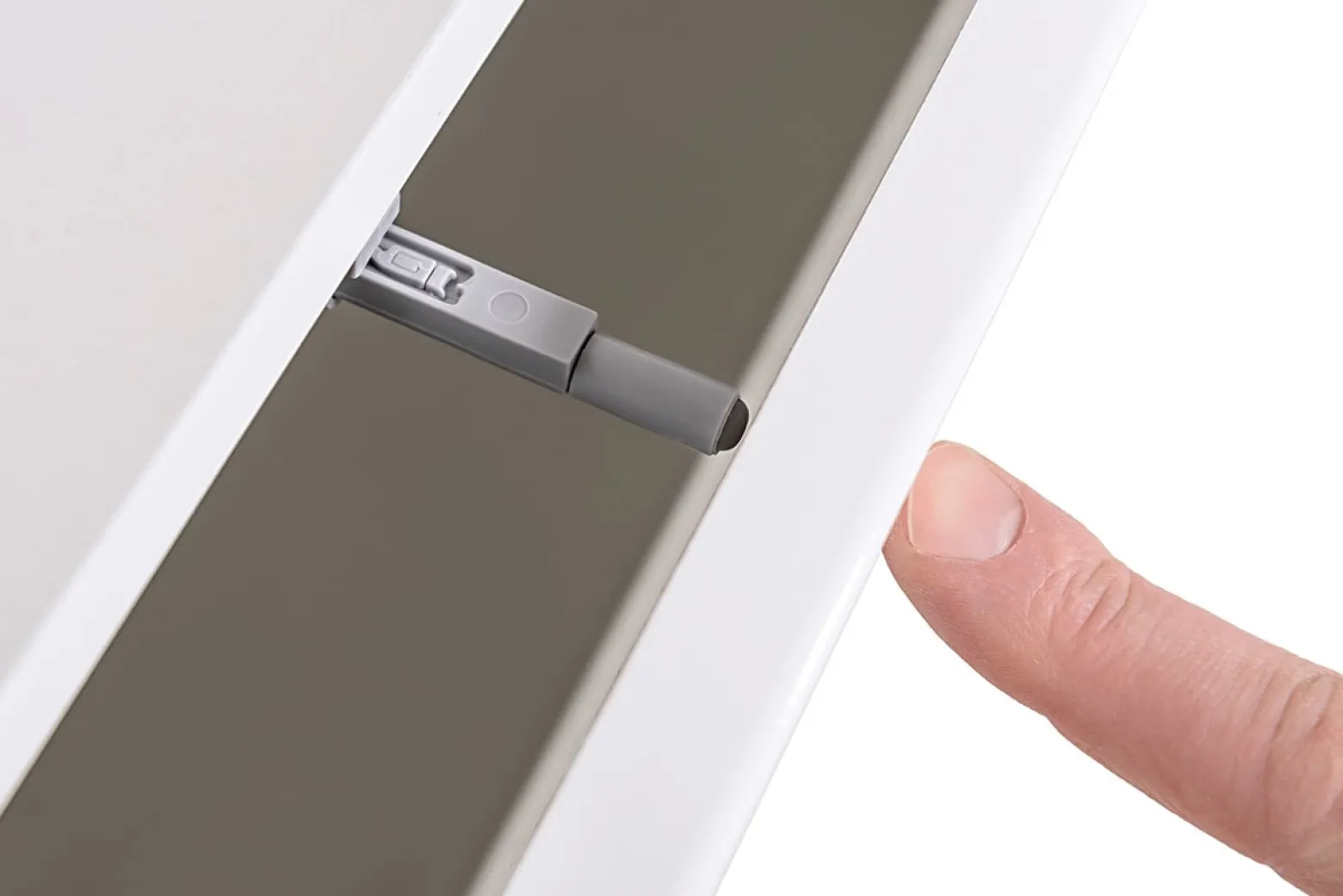 Witryna wisząca czarny połysk SWITCH 120 cm + LED