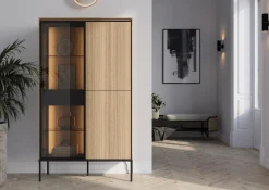 Witryna wysoka VISSO VI-01 z oświetleniem LED dąb linearny