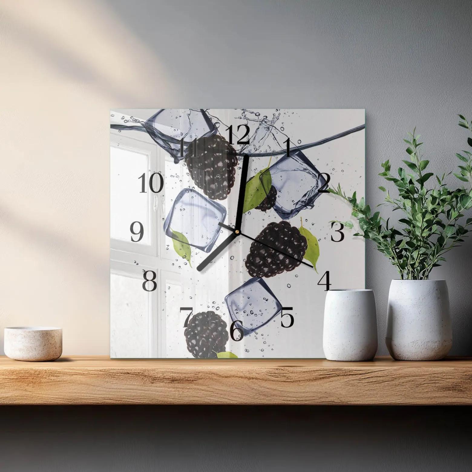 Zegar na szkle 30x30 Jeżyny dekoracyjny na ścianę