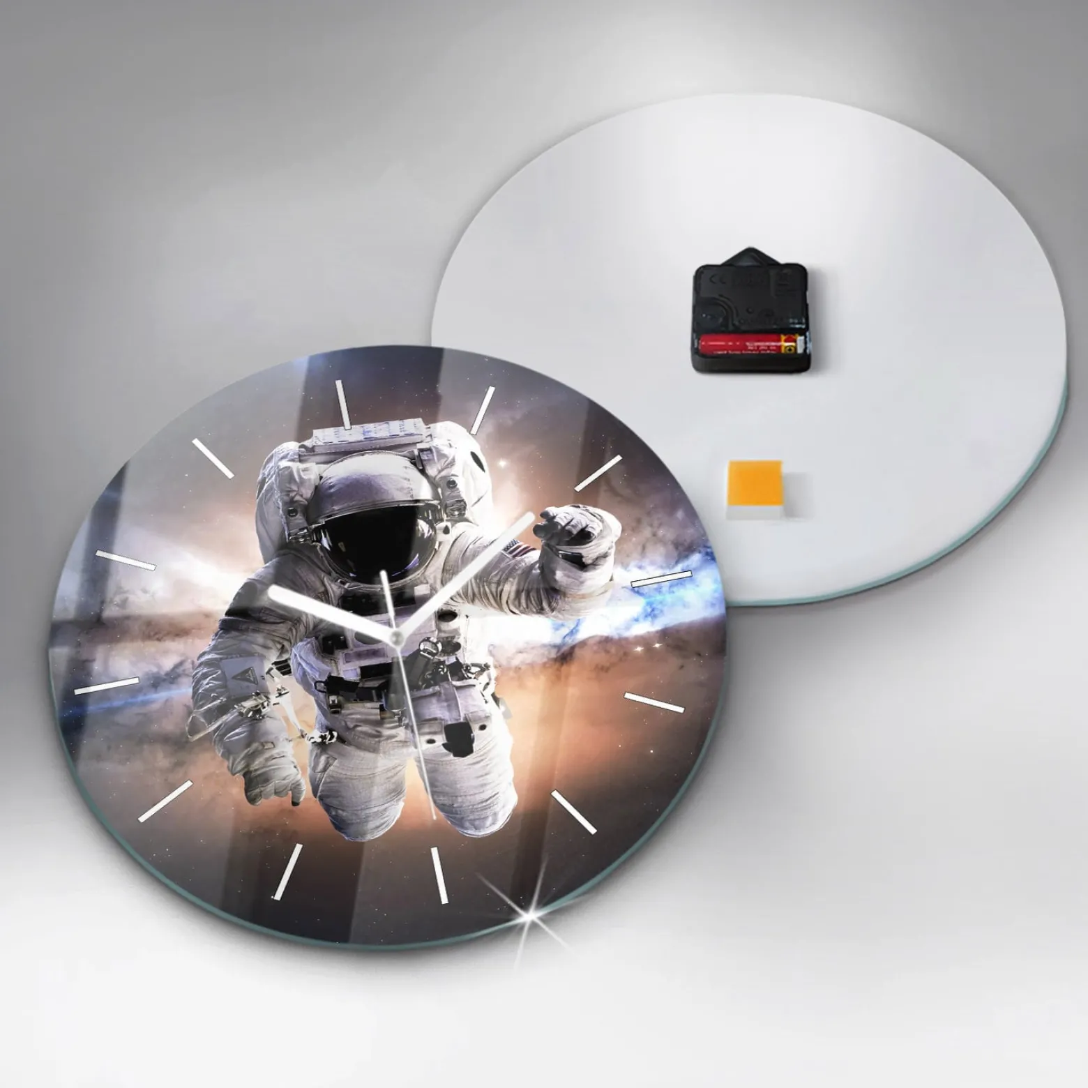 Zegar szklany ścienny do salonu Astronauta w kosmosie fi30