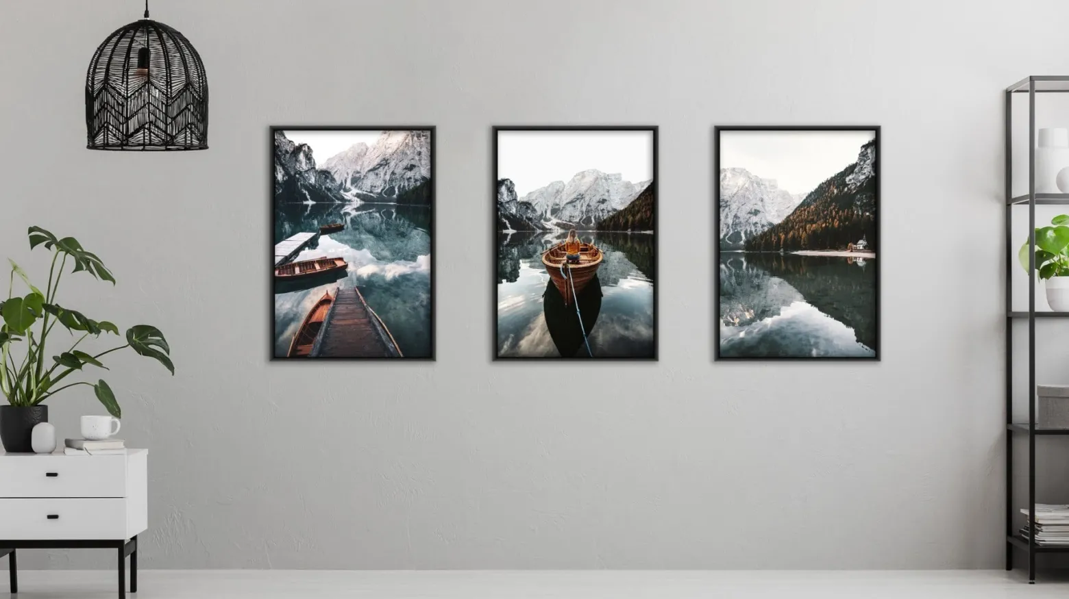 ZESTAW 3x Plakat W Ramie Łódki Na Górskim Jeziorze 30x40cm